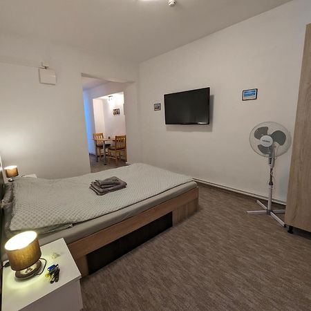 Sandor Apartment Calarasilor Târgu-Mureş Eksteriør billede